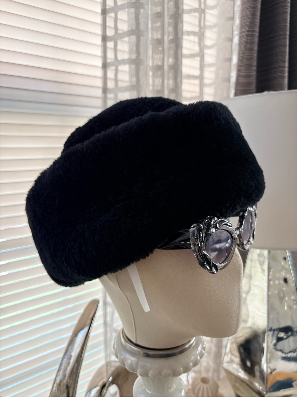 Black Sheepskin Fur Hat Size L
